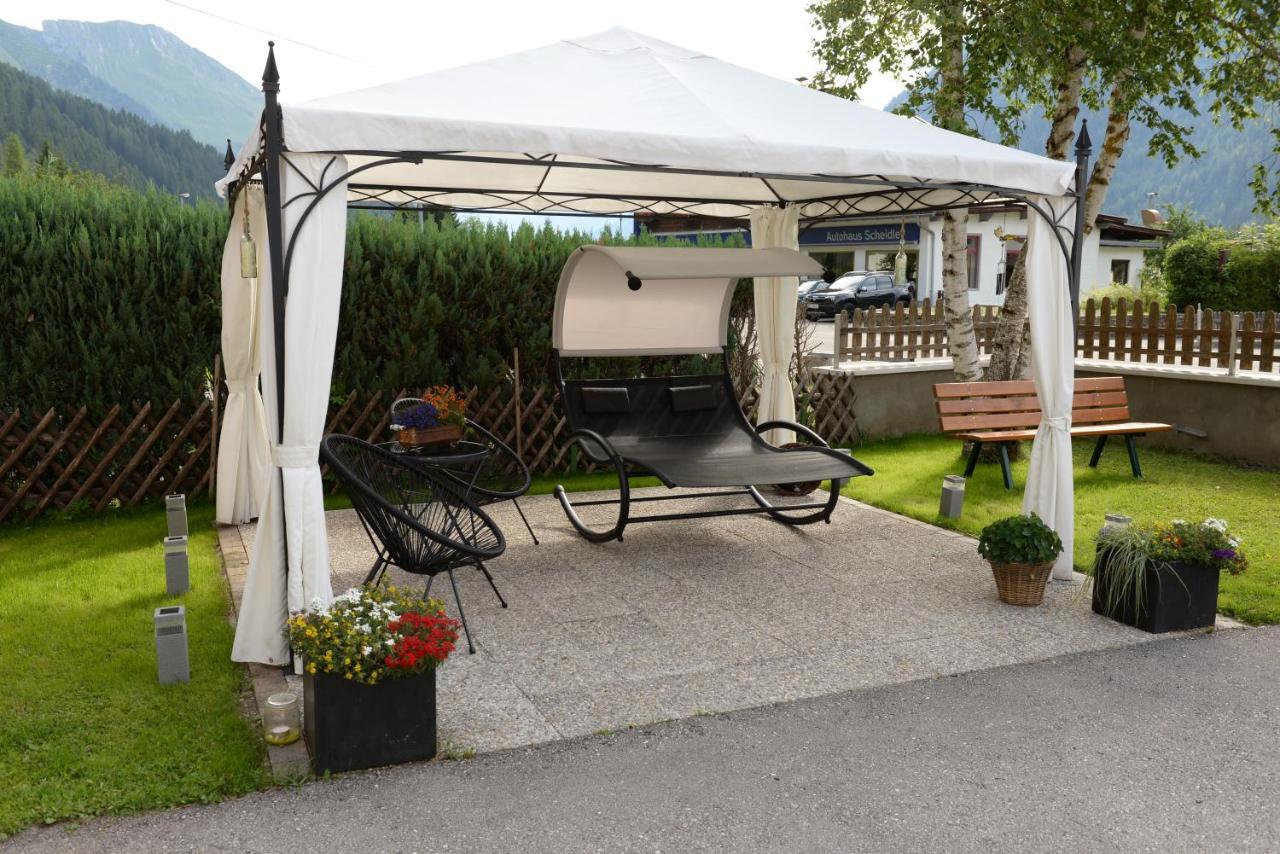 Haus Dietz Elbigenalp Eksteriør billede