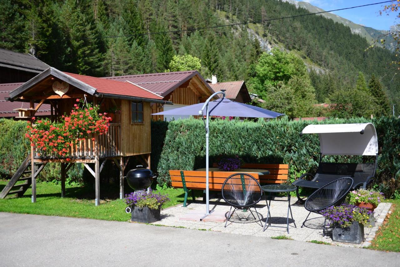 Haus Dietz Elbigenalp Eksteriør billede