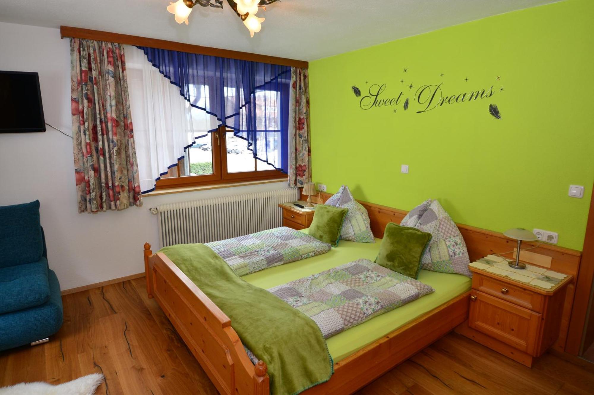 Haus Dietz Elbigenalp Værelse billede
